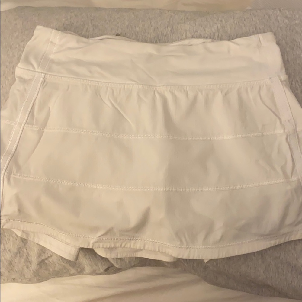 white lululemon skirt